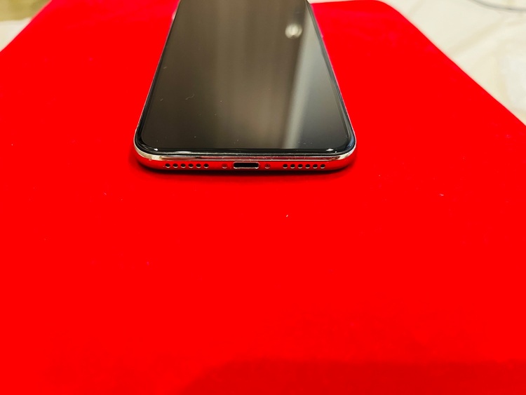 iPhoneX（スマホ）の商品画像 - 査定依頼日：2025年9月12日 - 最高査定価格：11,000円