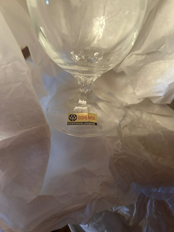 ボヘミアグラス　5脚（食器）の商品画像 - 査定依頼日：2025年2月23日 - 最高査定価格：3,000円