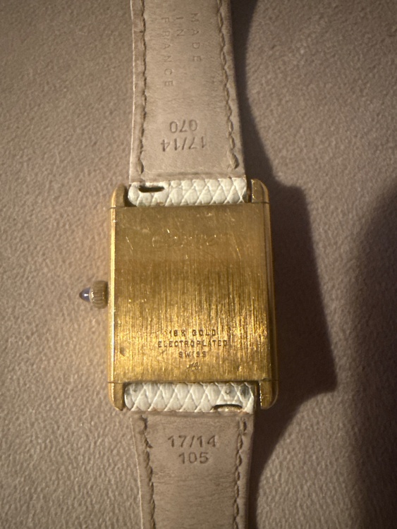 カルティエ タンク （高級時計）の商品画像 - 査定依頼日：2025年12月6日 - 最高査定価格：400,000円