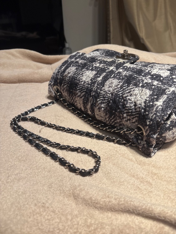 ココマークチェーンショルダー　ナイロン（ブランドバッグ）の商品画像 - 査定依頼日：2026年2月13日 - 最高査定価格：250,000円