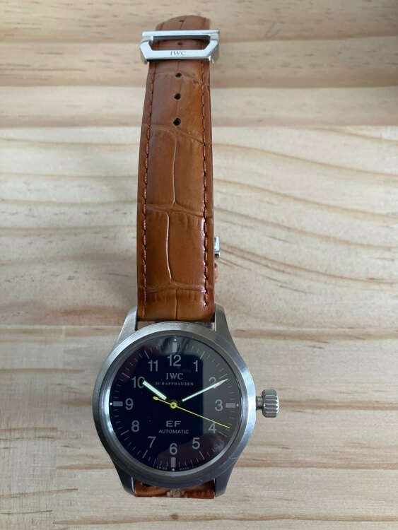 IWCパイロットウォッチ マーク12EFイタリア限定モデル（高級時計）の商品画像 - 査定依頼日：2025年5月9日 - 最高査定価格：100,000円