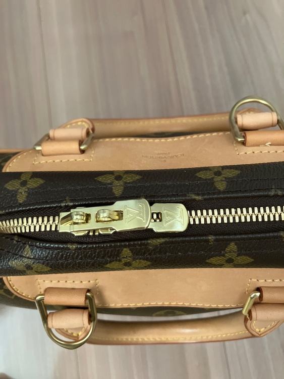 ルイヴィトン モノグラム （ブランドバッグ）の商品画像 - 査定依頼日：2025年6月10日 - 最高査定価格：65,000円