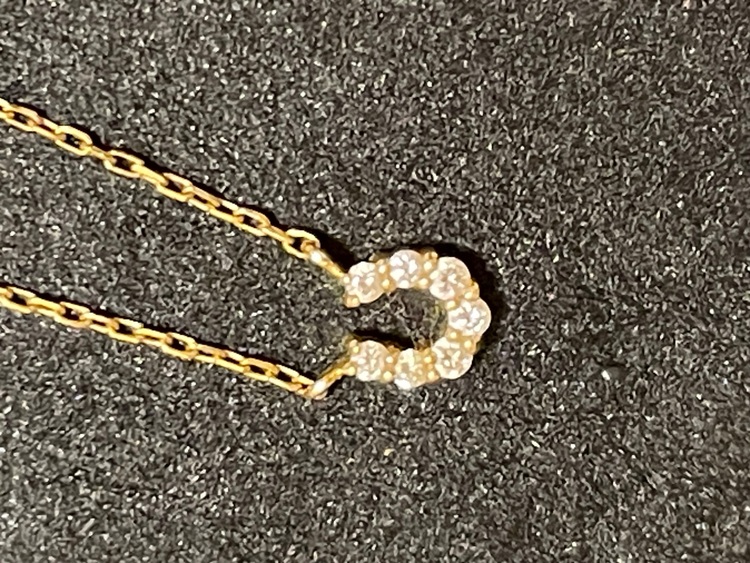 Jouete  ホースシュー　ダイヤ0、04カラットネックレス（金・貴金属）の商品画像 - 査定依頼日：2025年12月1日 - 最高査定価格：13,000円