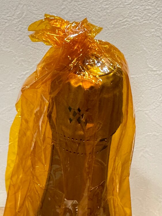 ルイ・ロデレール　クリスタル　2000（お酒）の商品画像 - 査定依頼日：2025年4月6日 - 最高査定価格：36,000円