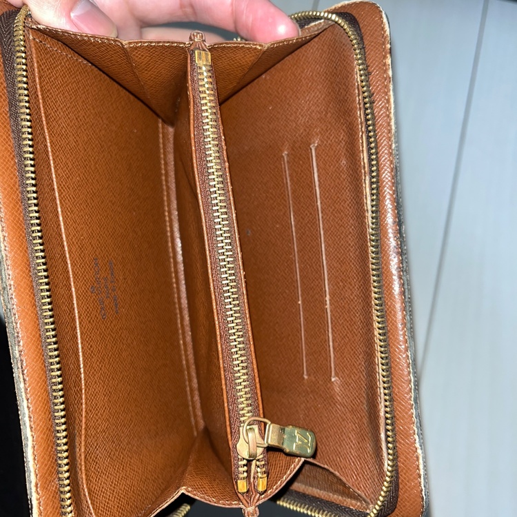 ルイヴィトン モノグラム （ブランドバッグ）の商品画像 - 査定依頼日：2025年12月21日 - 最高査定価格：20,000円