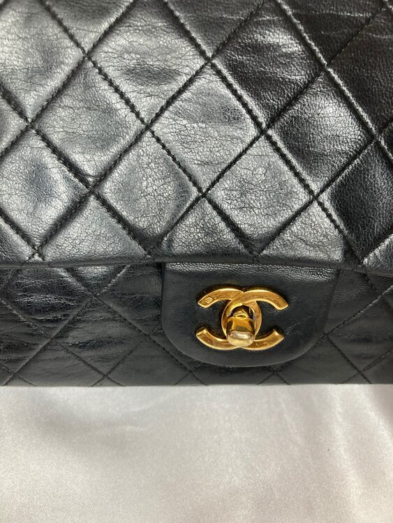 シャネル マトラッセ （ブランドバッグ）の商品画像 - 査定依頼日：2024年12月30日 - 最高査定価格：200,000円