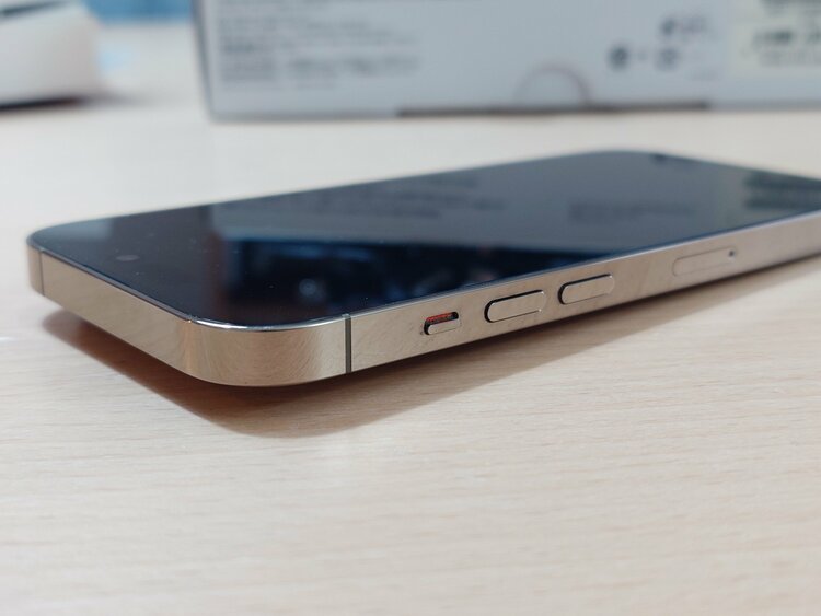 iPhone 14 Pro 128GB au（スマホ）の商品画像 - 査定依頼日：2026年5月5日 - 最高査定価格：70,000円