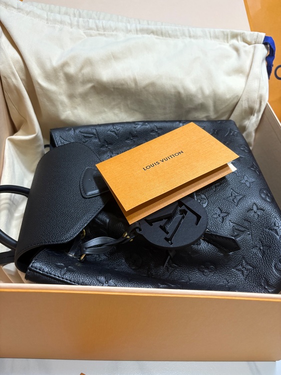 モンスリPM（ブランドバッグ）の商品画像 - 査定依頼日：2025年7月14日 - 最高査定価格：250,000円