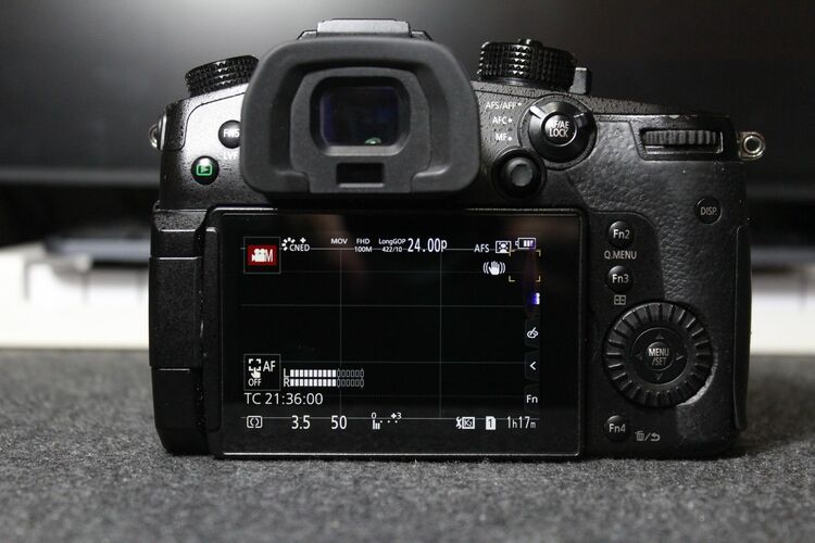GH5（DC-GH5）（カメラ）の商品画像 - 査定依頼日：2025年8月20日 - 最高査定価格：8,000円