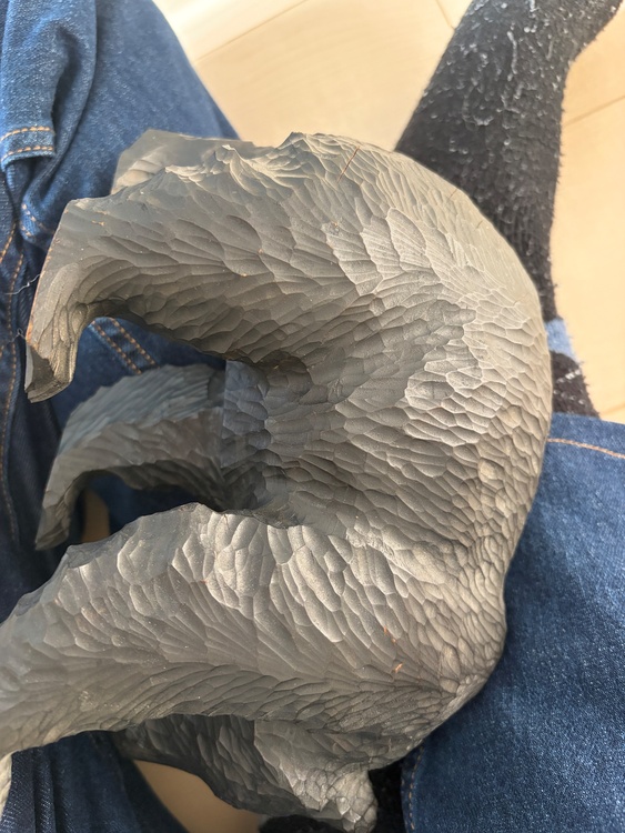 木彫りの熊（美術品・骨董品）の商品画像 - 査定依頼日：2026年1月13日 - 最高査定価格：1,000円