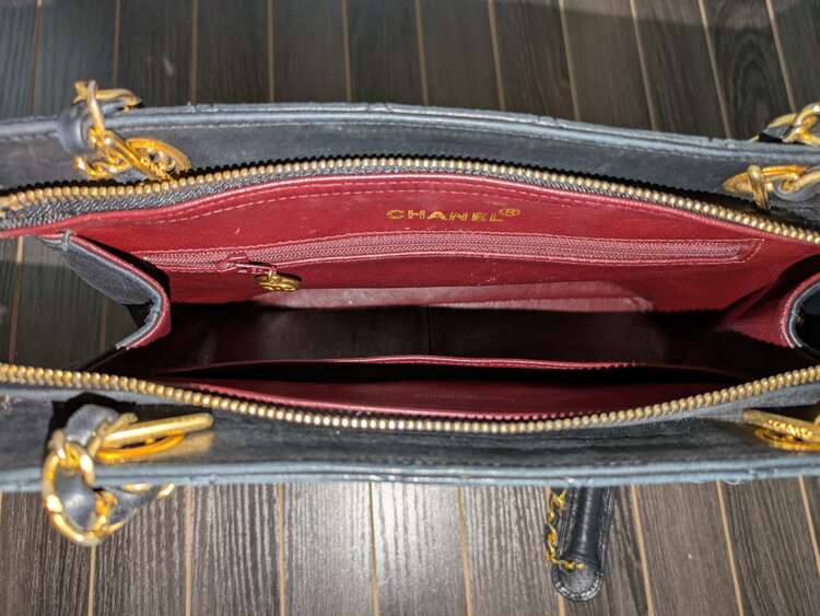 ヴィンテージシャネル（ブランドバッグ）の商品画像 - 査定依頼日：2025年3月29日 - 最高査定価格：250,000円