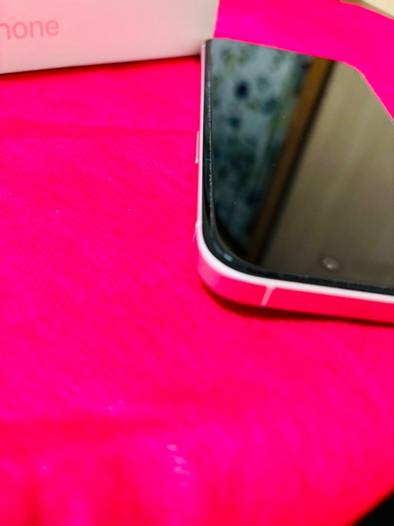 MTMV3J/A（スマホ）の商品画像 - 査定依頼日：2025年9月15日 - 最高査定価格：100,000円