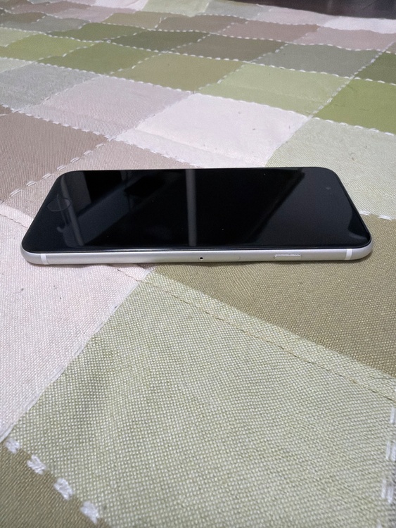 iPhone（スマホ）の商品画像 - 査定依頼日：2026年9月27日 - 最高査定価格：11,000円