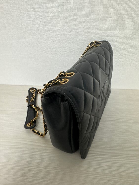 シャネル マトラッセ （ブランドバッグ）の商品画像 - 査定依頼日：2025年4月25日 - 最高査定価格：250,000円