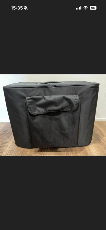 LINE6 POWER CAB 112 専用カバー付き（ピアノ・楽器・PA機材）の商品画像 - 査定依頼日：2026年9月7日 - 最高査定価格：15,000円