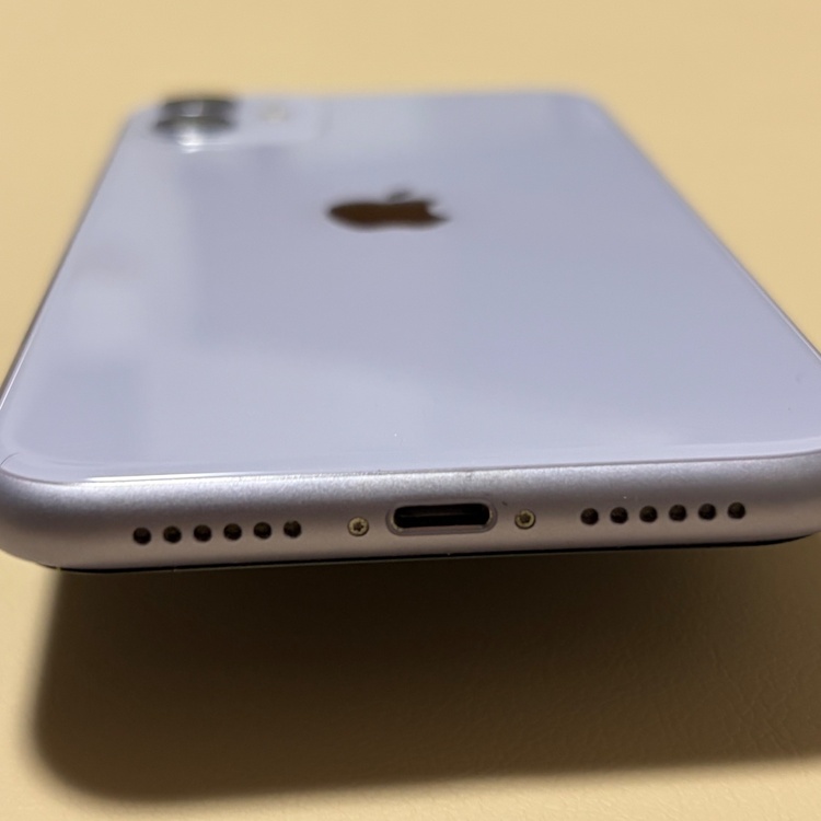 iPhone11　128GB パープル（スマホ）の商品画像 - 査定依頼日：2026年6月30日 - 最高査定価格：15,000円