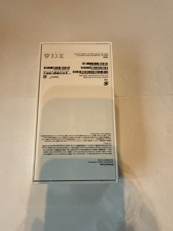 iPhone13mini 256GB product red（スマホ）の商品画像 - 査定依頼日：2026年2月11日 - 最高査定価格：40,000円