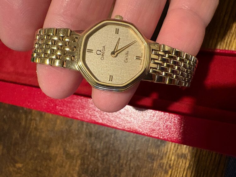 オメガ（高級時計）の商品画像 - 査定依頼日：2025年3月21日 - 最高査定価格：8,000円