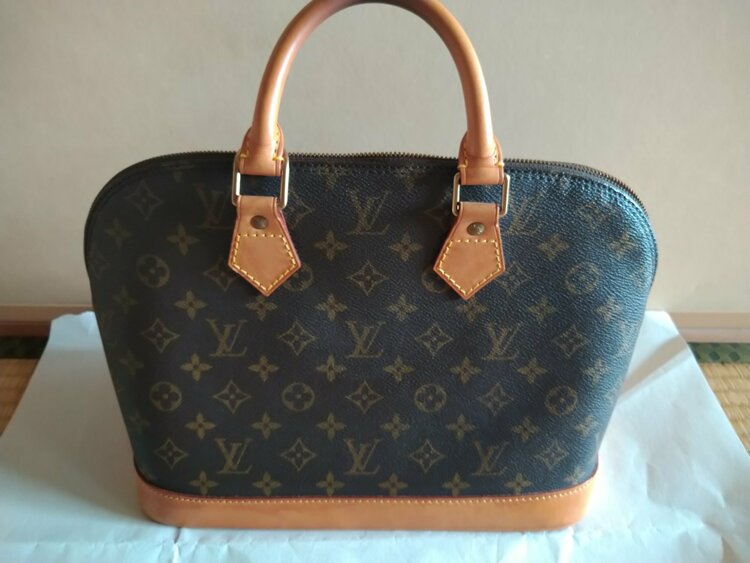 ルイヴィトン モノグラム （ブランドバッグ）の商品画像 - 査定依頼日：2026年2月5日 - 最高査定価格：55,000円