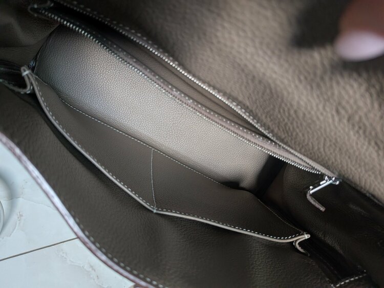 エルメス ケリー （ブランドバッグ）の商品画像 - 査定依頼日：2026年3月8日 - 最高査定価格：3,000,000円