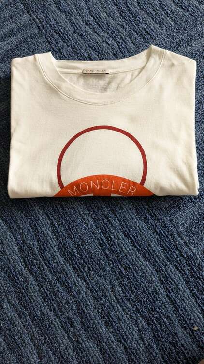 コラボTシャツ（古着・ファッション）の商品画像 - 査定依頼日：2025年5月24日 - 最高査定価格：5,000円