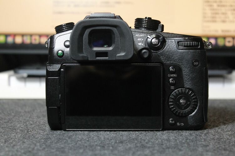 GH5（DC-GH5）（カメラ）の商品画像 - 査定依頼日：2025年8月20日 - 最高査定価格：8,000円