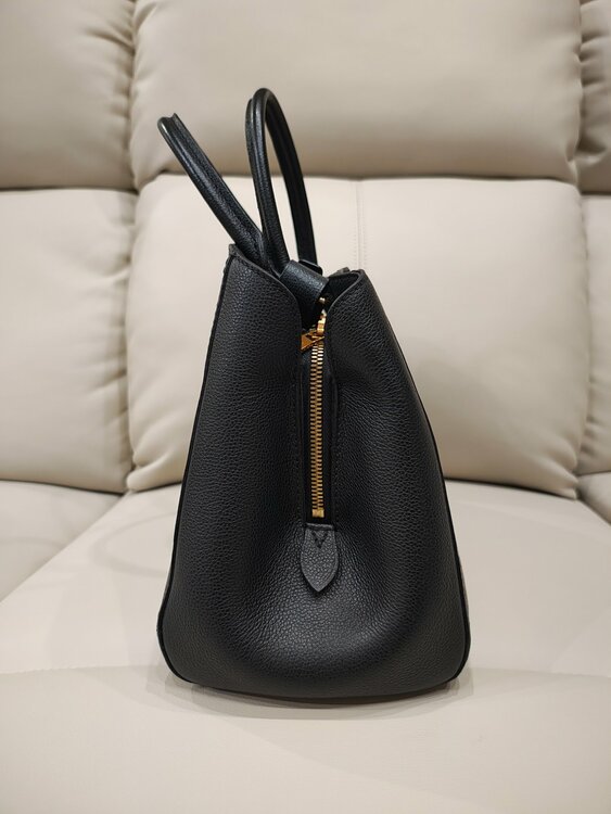 モンテーニュ（ブランドバッグ）の商品画像 - 査定依頼日：2026年4月20日 - 最高査定価格：135,000円