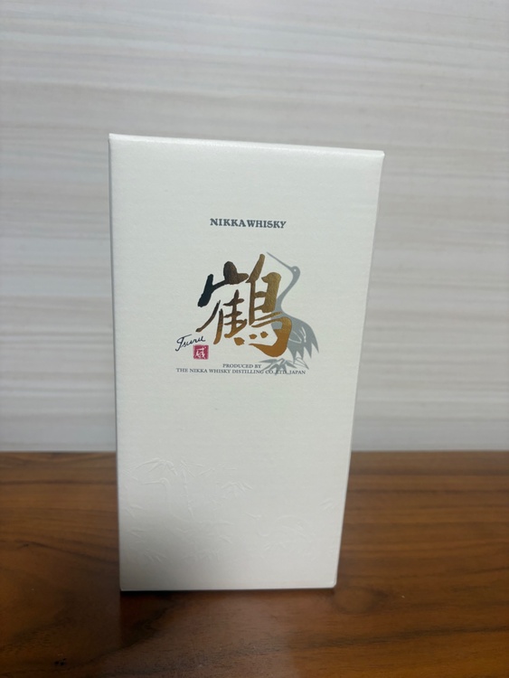 ニッカウイスキー『鶴』（お酒）の商品画像 - 査定依頼日：2026年6月1日 - 最高査定価格：19,000円