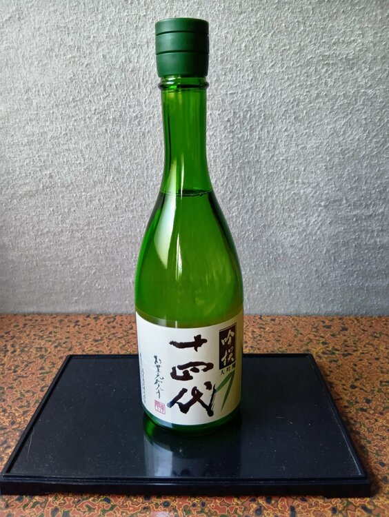 吟撰　大吟醸　720ml（お酒）の商品画像 - 査定依頼日：2026年6月12日 - 最高査定価格：19,000円