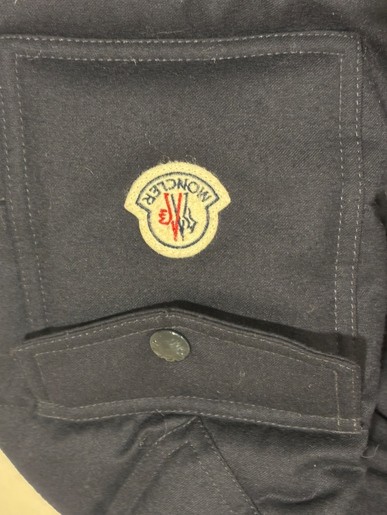 モンジュネーブル（古着・ファッション）の商品画像 - 査定依頼日：2026年1月25日 - 最高査定価格：50,000円