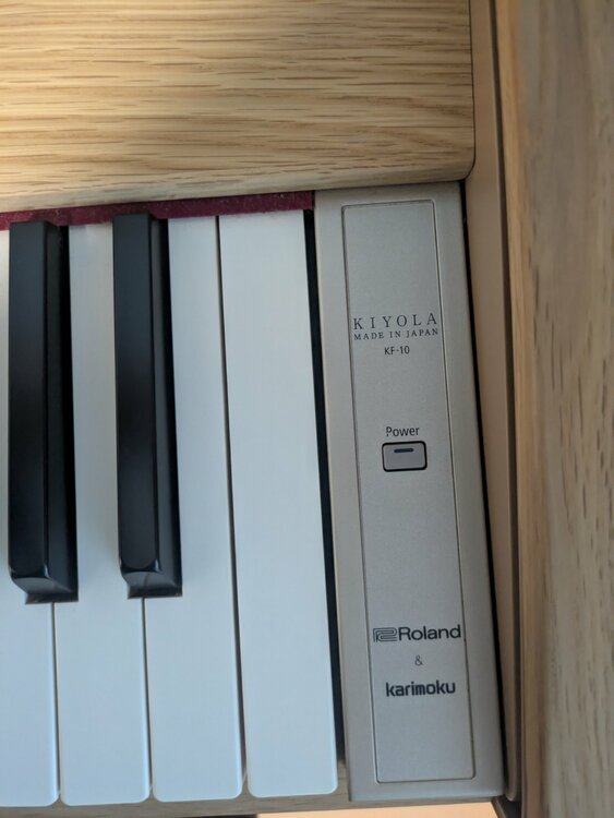 Roland  KF-10（ピアノ・楽器・PA機材）の商品画像 - 査定依頼日：2025年12月28日 - 最高査定価格：48,000円