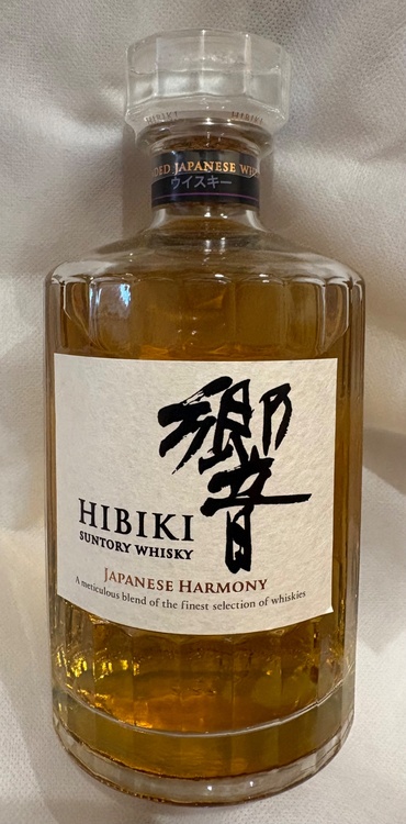 響（お酒）の商品画像 - 査定依頼日：2026年6月14日 - 最高査定価格：10,500円