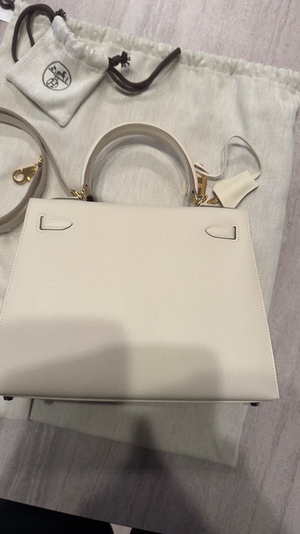 エルメス ケリー （ブランドバッグ）の商品画像 - 査定依頼日：2026年3月20日 - 最高査定価格：3,300,000円