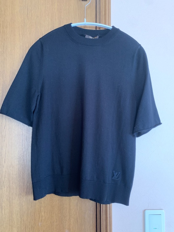 半袖ニット（古着・ファッション）の商品画像 - 査定依頼日：2025年11月3日 - 最高査定価格：20,000円