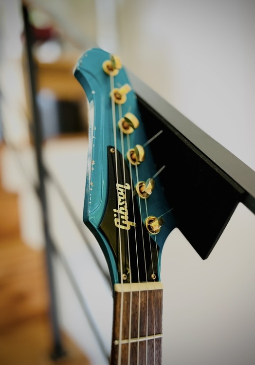 1976年製建国記念Gibson Firebird モディファイTYPE1（ピアノ・楽器・PA機材）の商品画像 - 査定依頼日：2026年9月4日 - 最高査定価格：400,000円