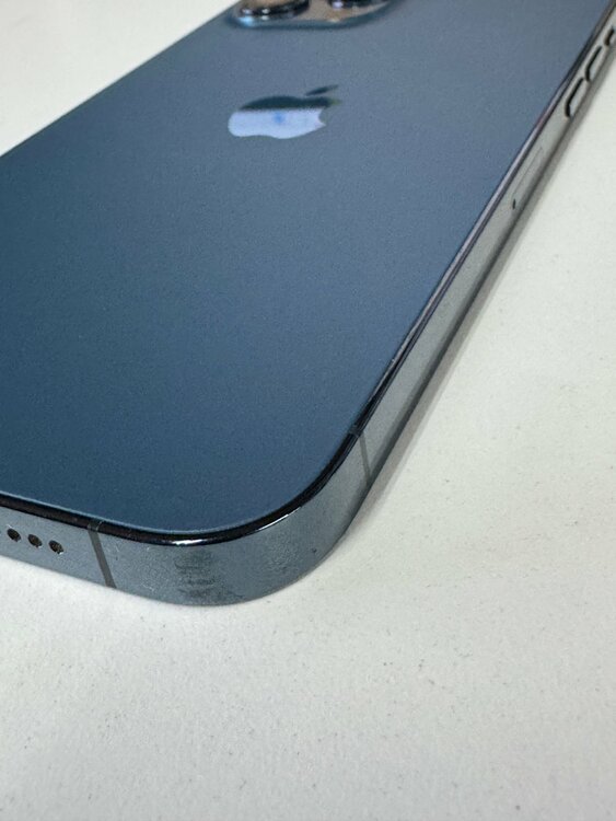 iPhone iPhone 12 Pro Max 256GB SIMフリー（スマホ）の商品画像 - 査定依頼日：2026年6月6日 - 最高査定価格：46,000円