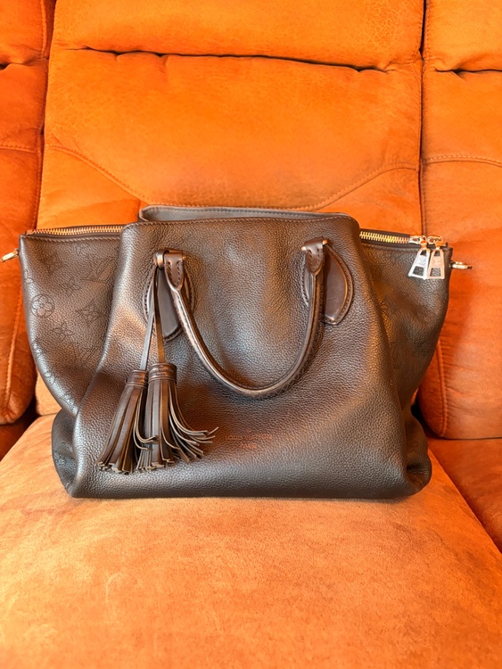 ハウメア（ブランドバッグ）の商品画像 - 査定依頼日：2026年1月19日 - 最高査定価格：220,000円