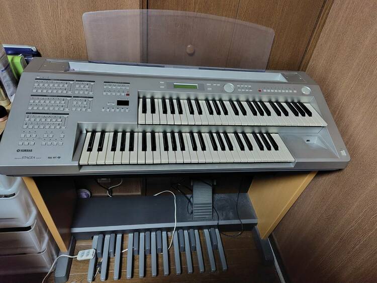 ELB-01（ピアノ・楽器・PA機材）の商品画像 - 査定依頼日：2026年4月28日 - 最高査定価格：10,000円