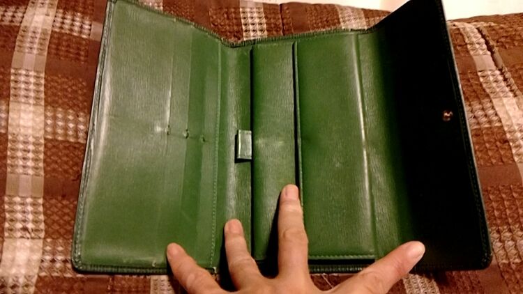 ルイヴィトン エピ （ブランドバッグ）の商品画像 - 査定依頼日：2025年11月8日 - 最高査定価格：100,000円