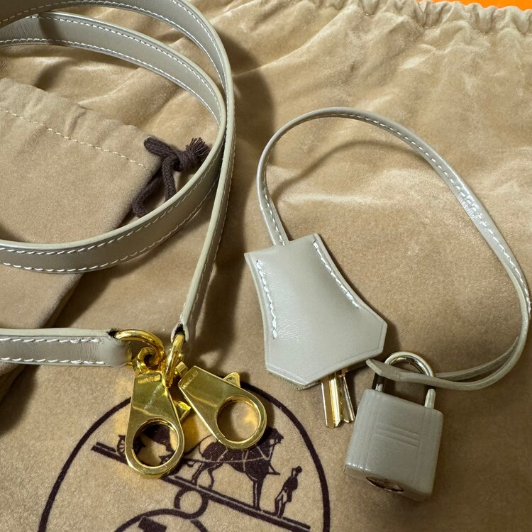 エルメス ケリー （ブランドバッグ）の商品画像 - 査定依頼日：2025年5月15日 - 最高査定価格：15,000,000円