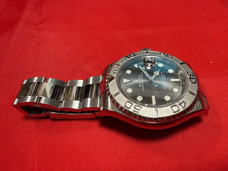 ロレックス ヨットマスター 116622（高級時計）の商品画像 - 査定依頼日：2025年8月4日 - 最高査定価格：1,900,000円