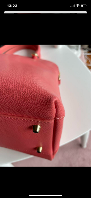 フルラ　パイパー（ブランドバッグ）の商品画像 - 査定依頼日：2025年4月6日 - 最高査定価格：3,000円