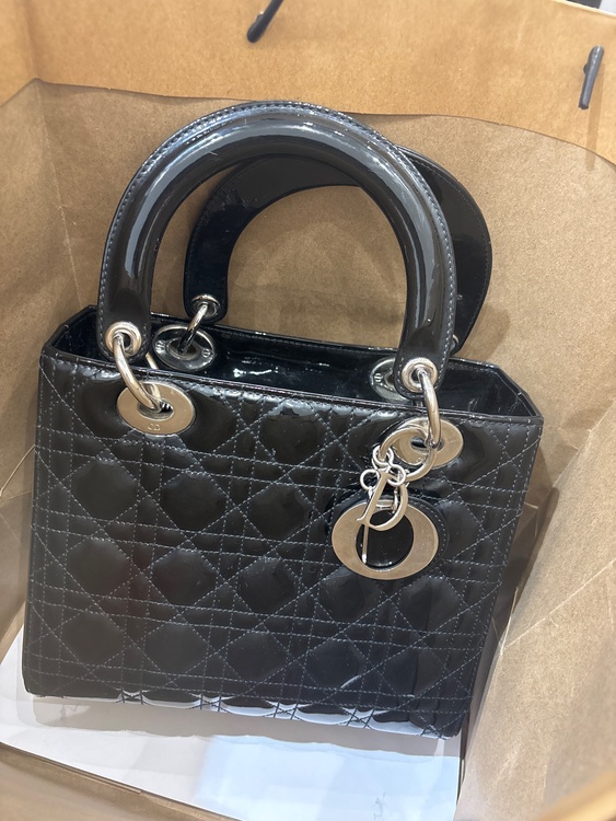 ディオール（ブランドバッグ）の商品画像 - 査定依頼日：2026年7月23日 - 最高査定価格：120,000円