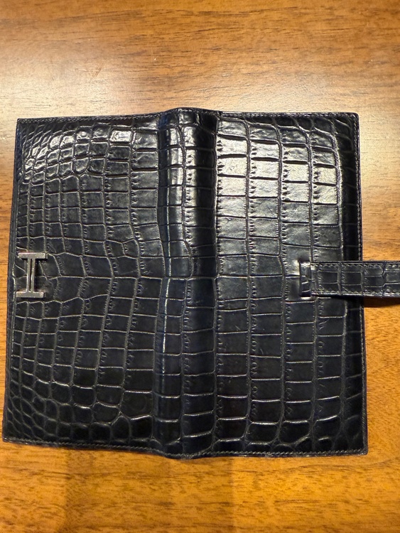 ベアン（ブランド財布・小物）の商品画像 - 査定依頼日：2026年1月12日 - 最高査定価格：200,000円