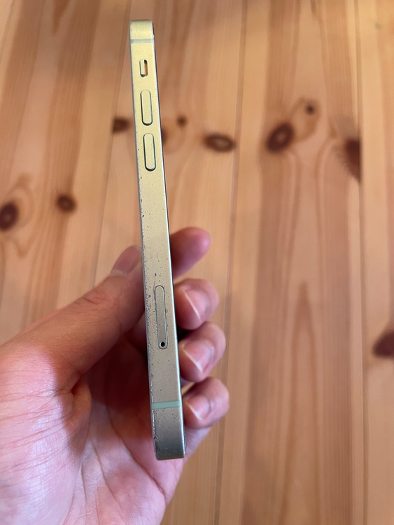 iPhone 12 mini 128GB SIMフリー（スマホ）の商品画像 - 査定依頼日：2026年1月25日 - 最高査定価格：18,000円