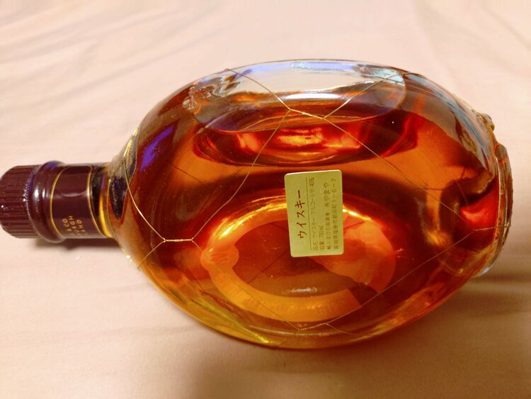 ディンプル 12年 700ml（お酒）の商品画像 - 査定依頼日：2026年7月20日 - 最高査定価格：300円