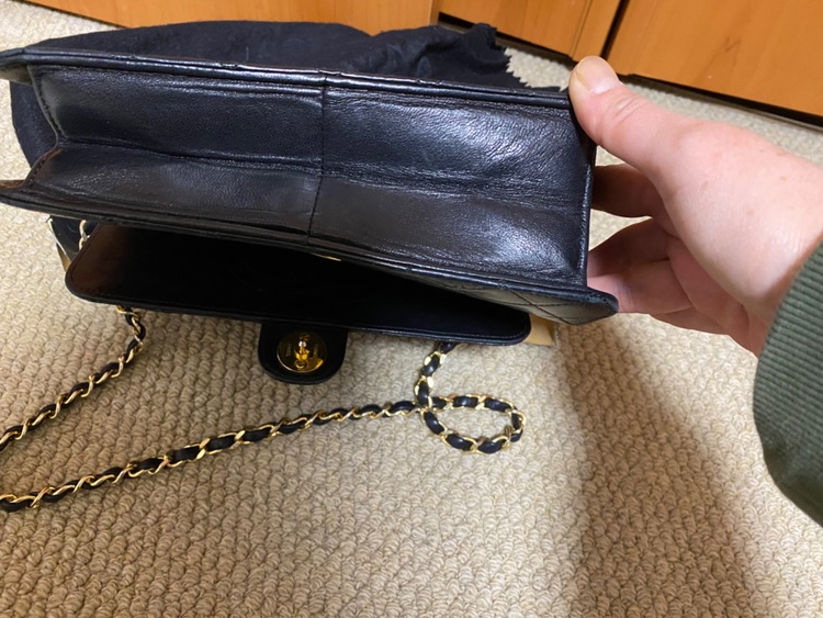 マトラッセラムスキン（ブランドバッグ）の商品画像 - 査定依頼日：2025年11月28日 - 最高査定価格：120,000円