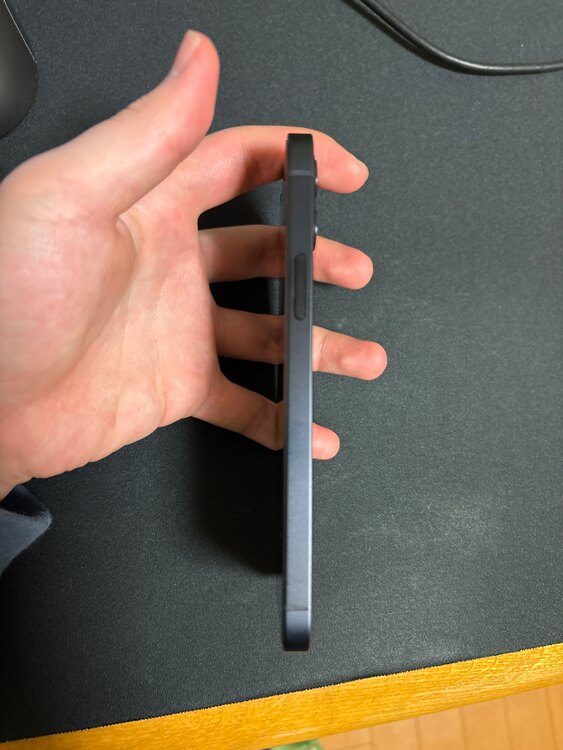 iPhone 12 64GB Softbank（スマホ）の商品画像 - 査定依頼日：2025年2月10日 - 最高査定価格：30,000円