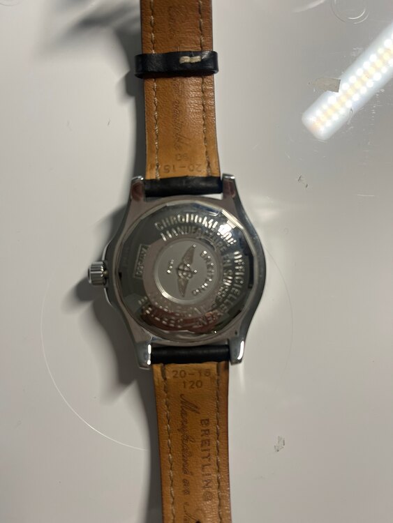 ブライトリング スーパーオーシャン A1736（高級時計）の商品画像 - 査定依頼日：2025年5月10日 - 最高査定価格：200,000円