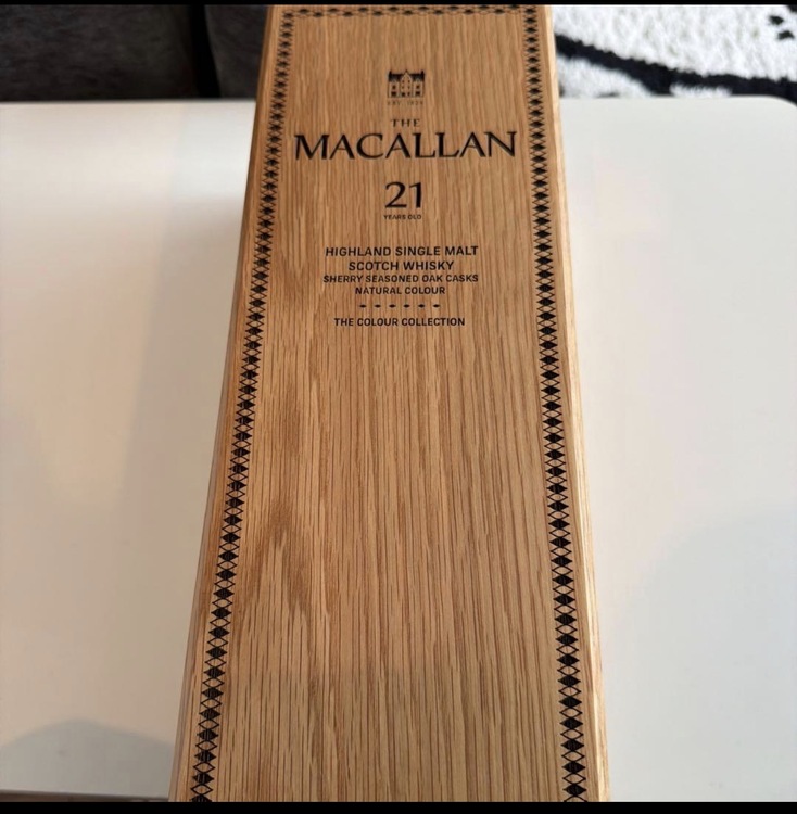 ウイスキー マッカラン （お酒）の商品画像 - 査定依頼日：2026年5月9日 - 最高査定価格：105,000円